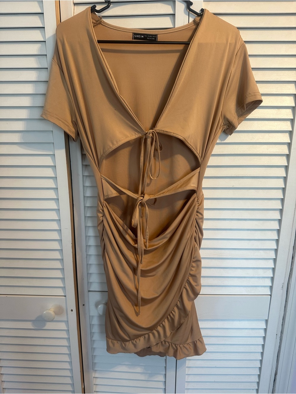 SHEIN Camel Cutout Ruched Tie-Front Mini Dress